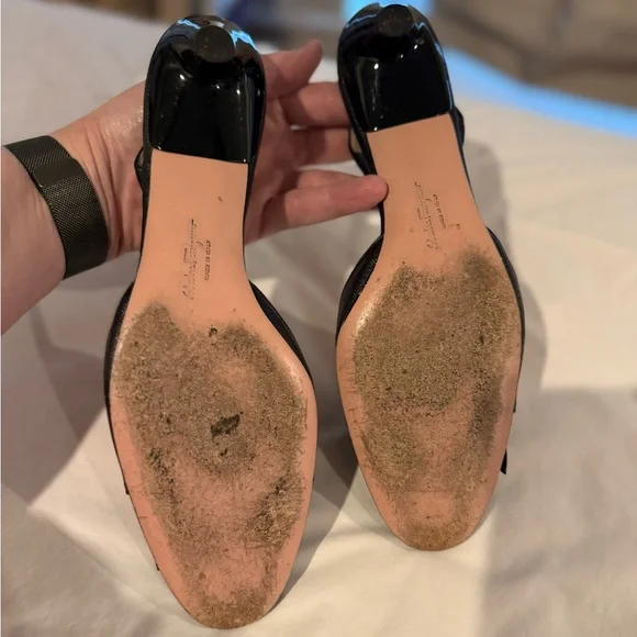 Salvatore Ferragamo slingback with bow. - Picture 5 of 5